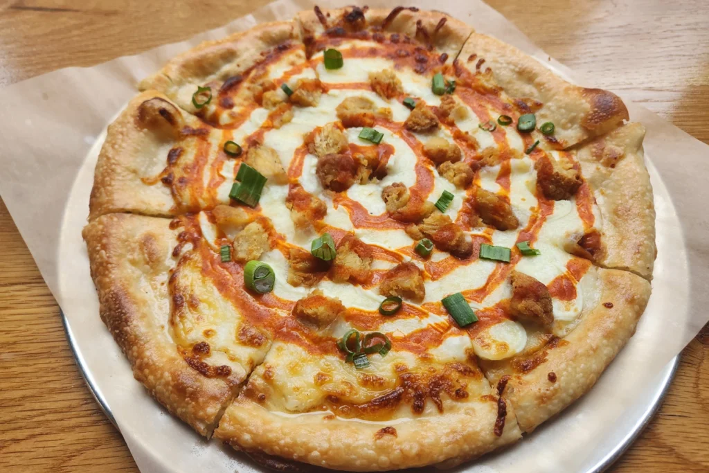 Ol' Crispy Buffalo Pizza - Paris Brewing Co.