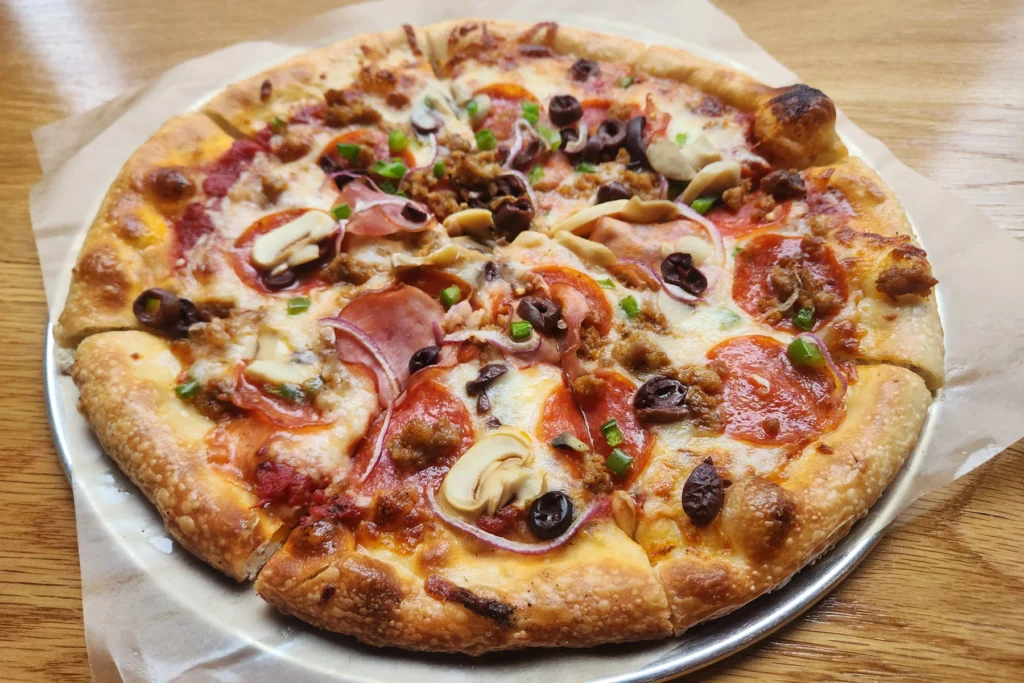 Supremo Pizza - Paris Brewing Co.